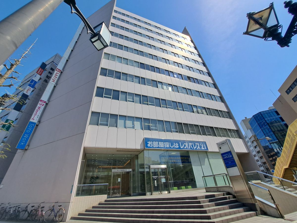 カープ新潟ビル / 906